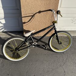 Eon BMX Bike