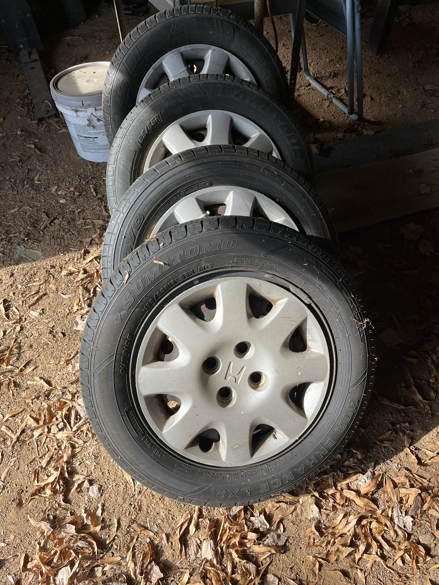 Honda Civic 15in 4Lug Steel Wheels&Tires W/ Wheel Covers