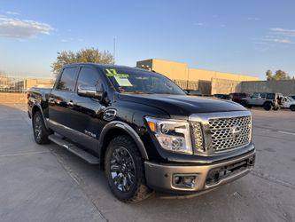 2017 Nissan Titan