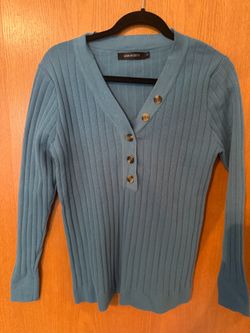 L woman top turquoise color