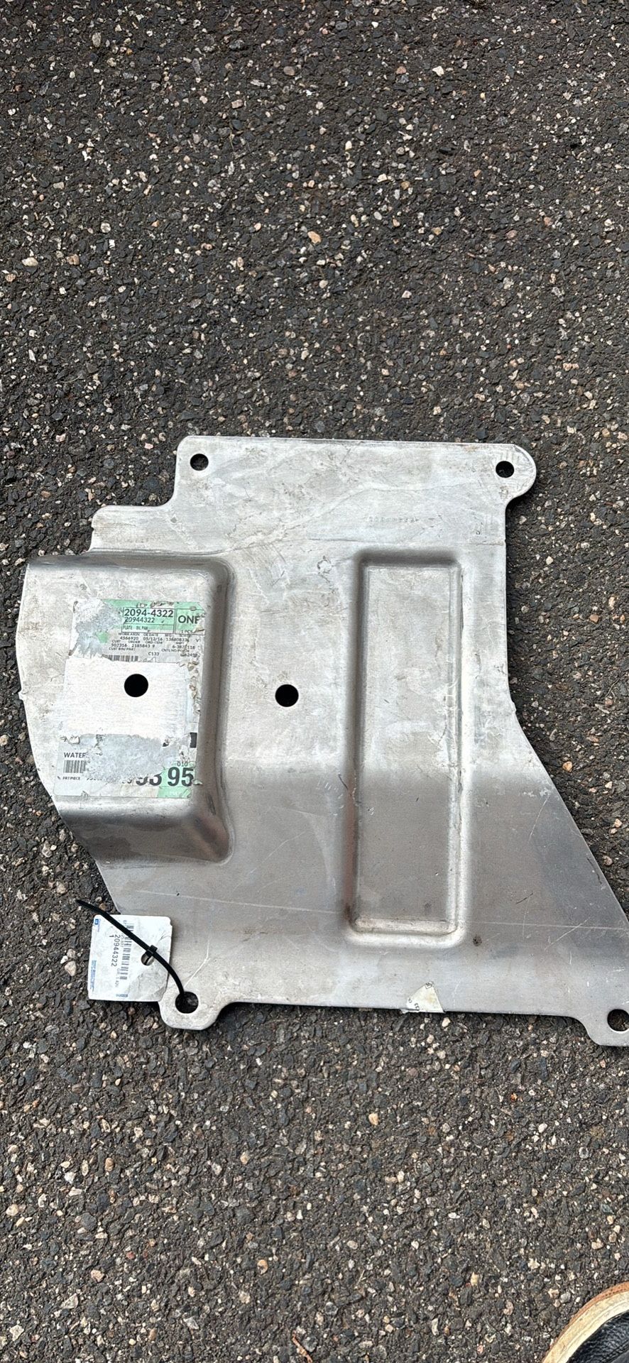 OEM NEW 07-14 GM Cadillac Chevrolet Sierra Avalanche Oil Pan Skid Plate (contact info removed)2 $65