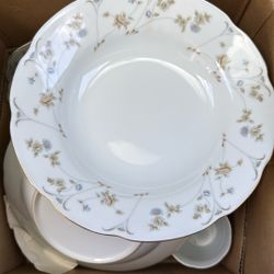 Fine China Dining Set
