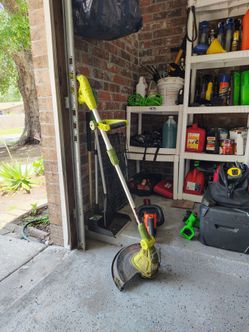 Electric weed eater $20