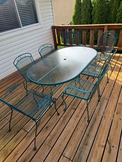 8 pc Metal Patio Dining Set