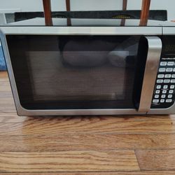 Hamilton Beach Microwave