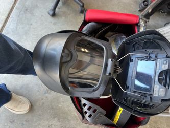 3M Speedglas 9100X Auto-Darkening Welding Helmet