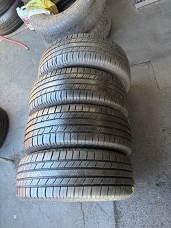 205-55-16 Michelin