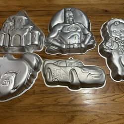 Wilton Cake Character Pans