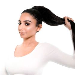 BellaMi IT’s A WRAP Ponytail 160g 20 Inch 1B# Available- Ponytail Extension