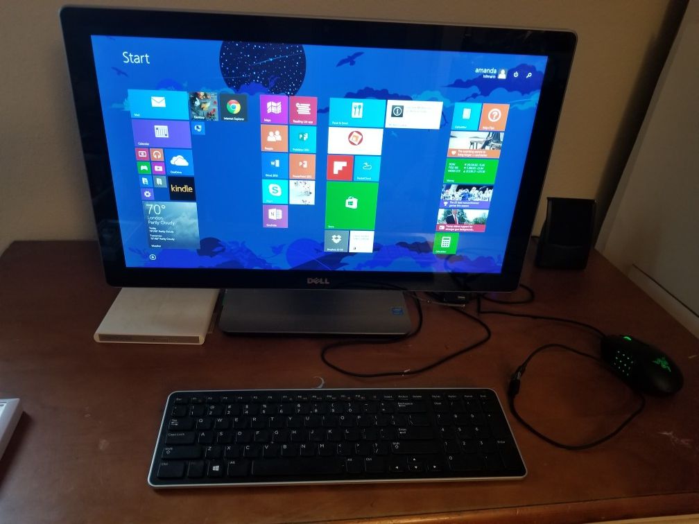 Dell touchscreen computer. Used a few times, NEW!