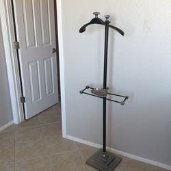 Metal outfit clothes rack stand