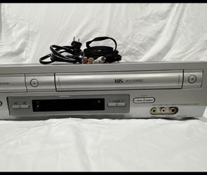 Sony SLV-D300P DVD Player VCR Player Combo Silver (No Remote) Tested Works