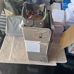 Pack & plays 