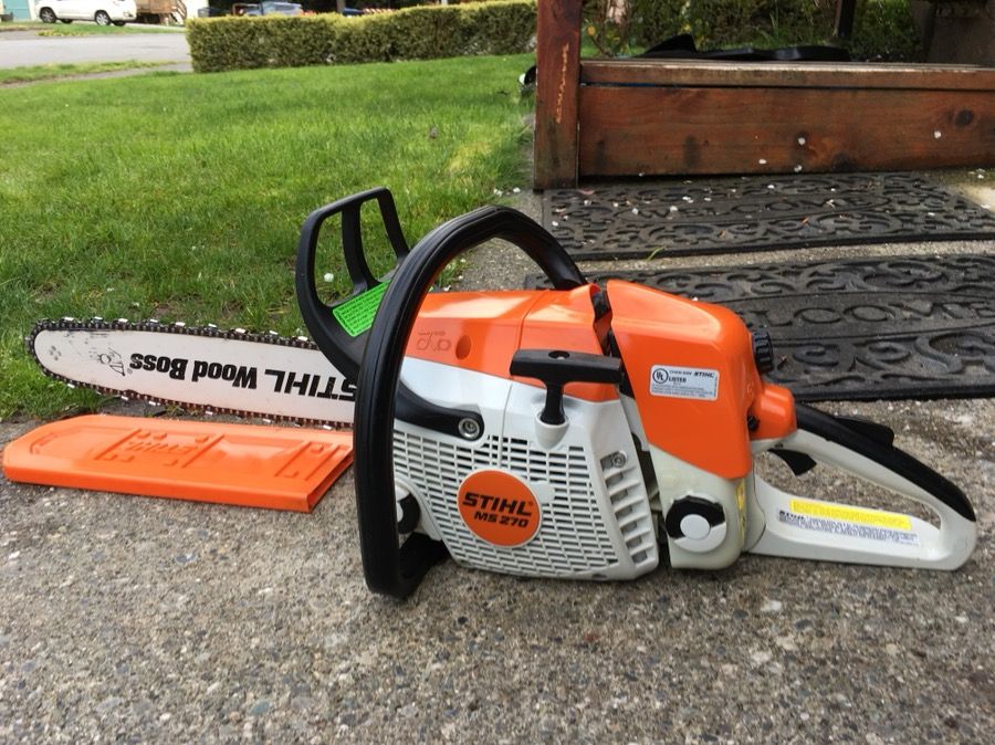 STIHL MS 270 WOOD BOSS Chainsaw with 18” bar & blade cover,great