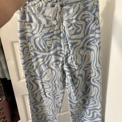 Woman’s Clothes 