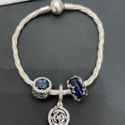 Pandora bracelet, length 19cm