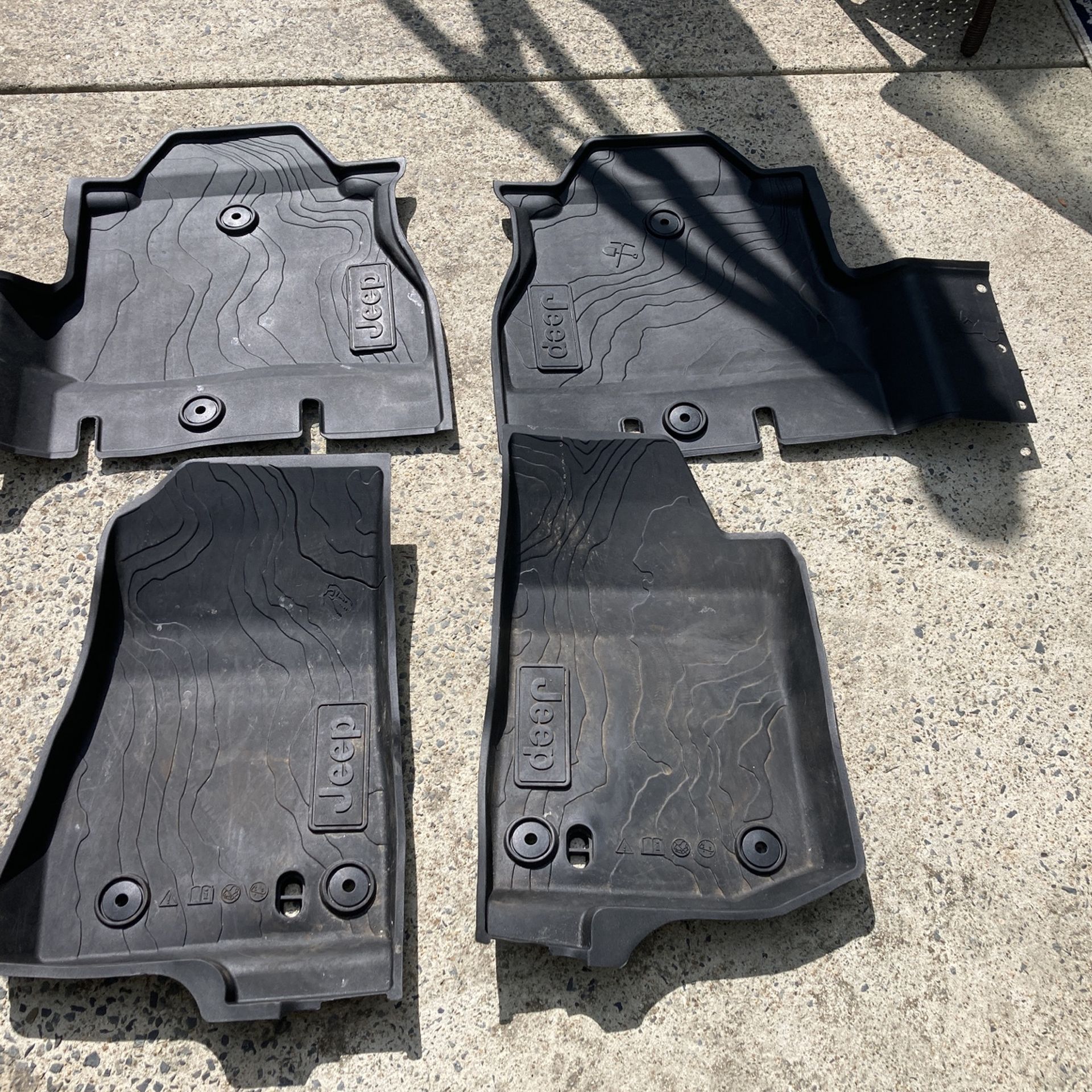 2019 4 Door Jeep Wrangler All Weather Mats