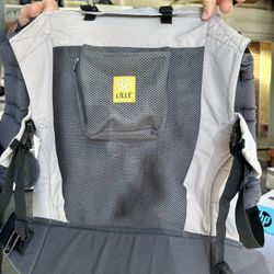 Lillebaby Carrier