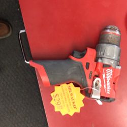 1003 Milwaukee 3404-20 12v Lithium Ion 1/2” Hammer Drill Driver (Tool Only) 016396