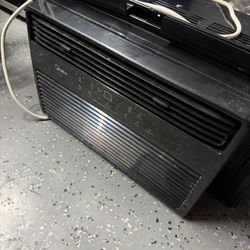 Window Air Conditioner 