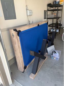 Pool table