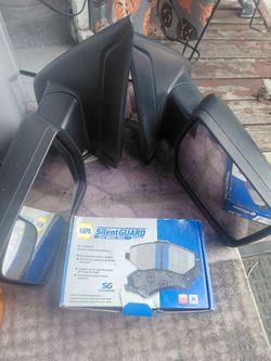 Ford grill side mirrors n brake pads