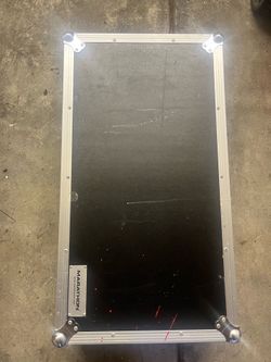 Marathon Road Case