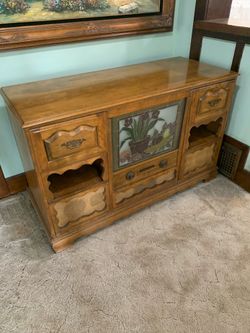 Vintage Crossly TV Console