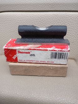Starrett Bench Level, 3-3/8" Length, Cast Iron Body