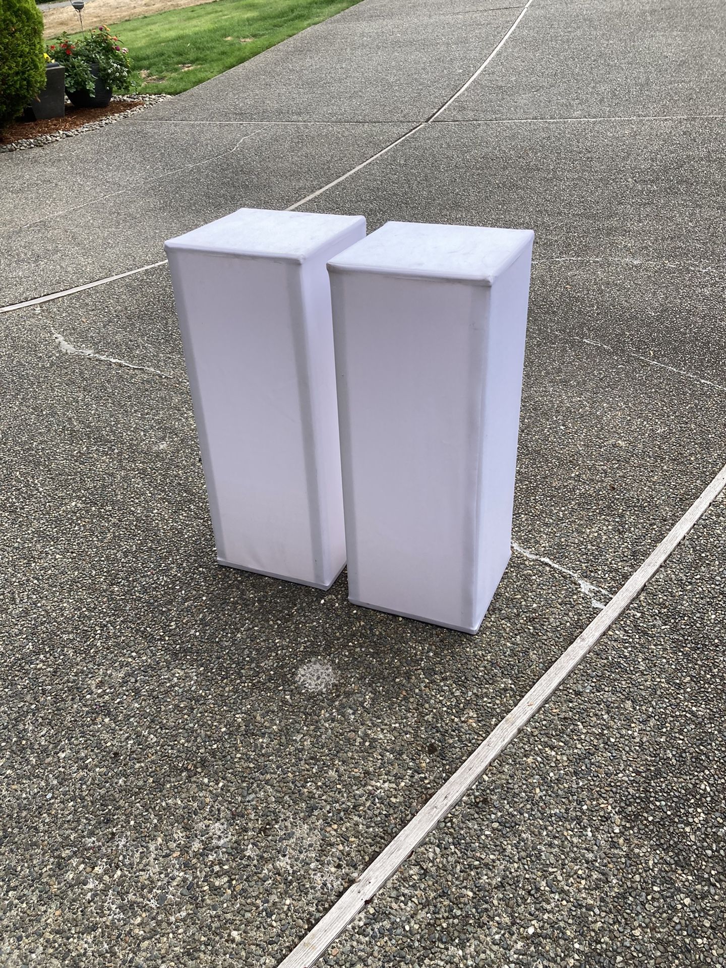 Set Of 4 White Stands