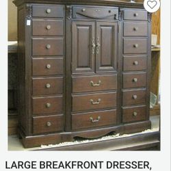 Thomasville Master Chest/Armoire