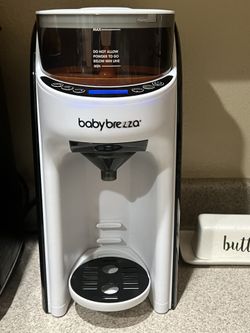 Baby Brezza Formula Pro