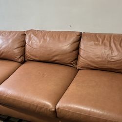 SWEET SOFA  ( ARHAUS)