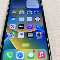 Iphone, 11   64 Gb T-Mobile Metro Good Condition