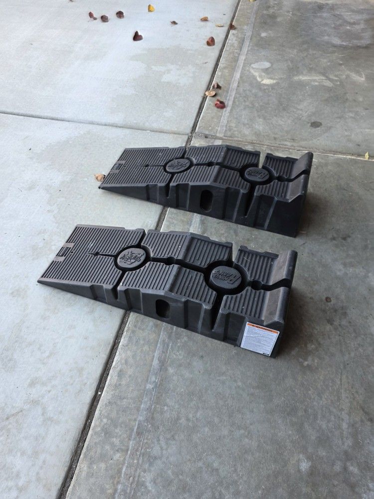 Rhino Ramp - Car Ramps