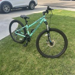 Motobecane 400 HT Mountain Bike