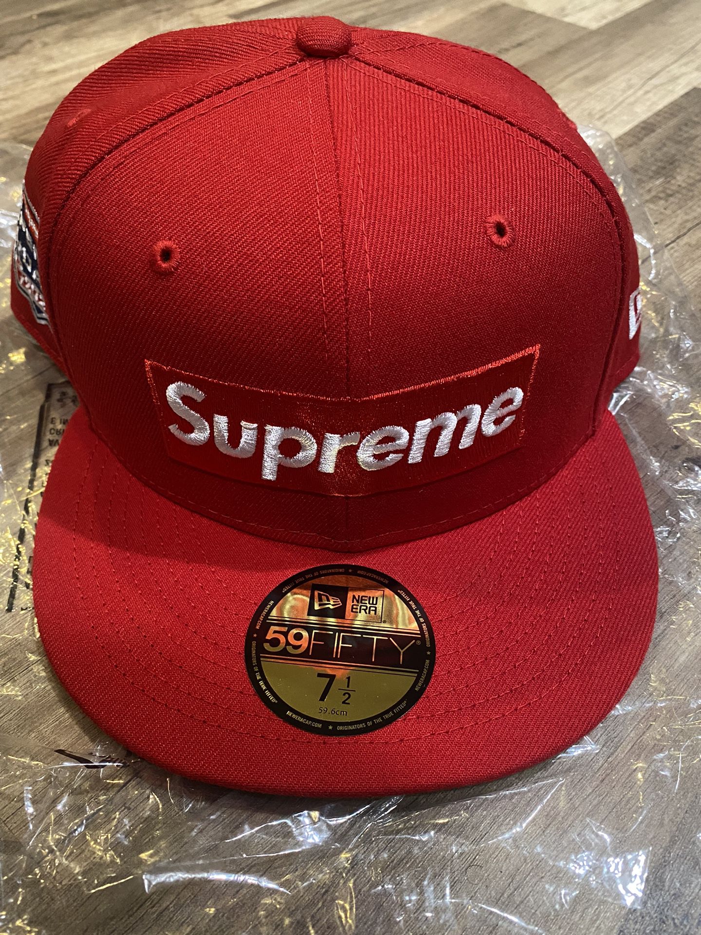 Supreme/New Era Box Logo Fitted Cap Size 7-1/2