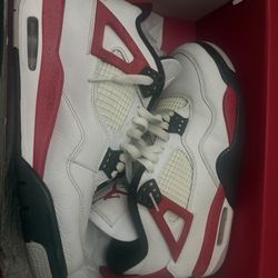 Jordan 4 Retro Size 9.5
