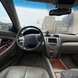 2010 Toyota Camry hybrid 