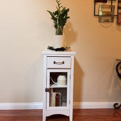 Cute White Cabinet 