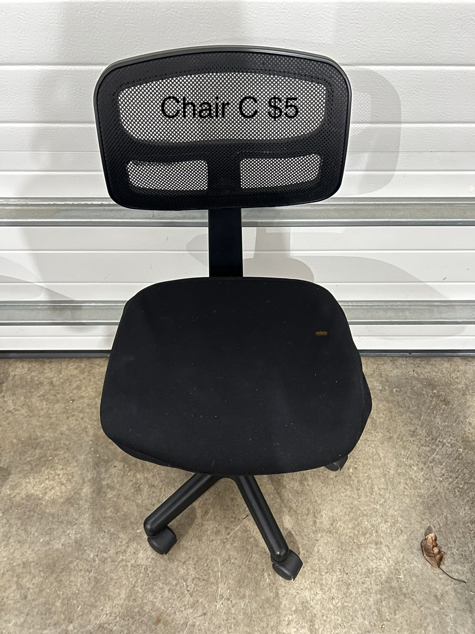 Student Office / Desk Chair & End Table