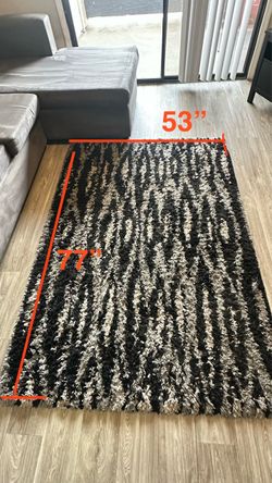 Area rug