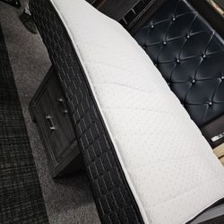 Twin Size Bed And Metal Frame 