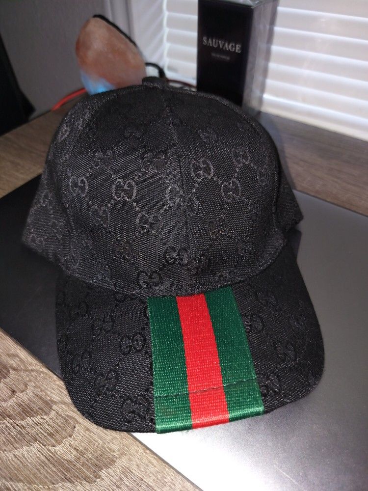 Gucci Hat / New