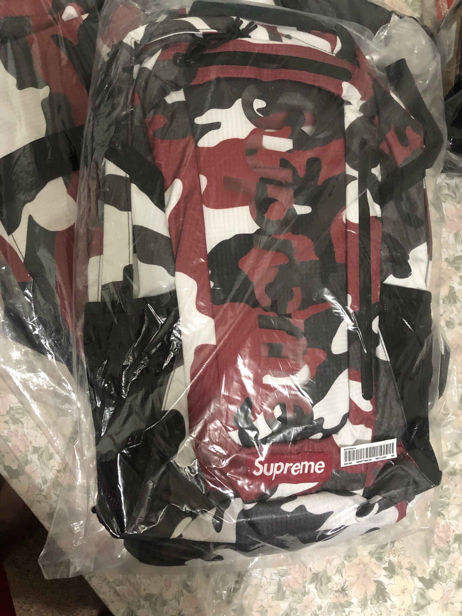 Suprem Backpack Red camou