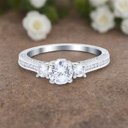 1.40ctw Brilliant Cut 3-Stone Diamond Engagement Ring