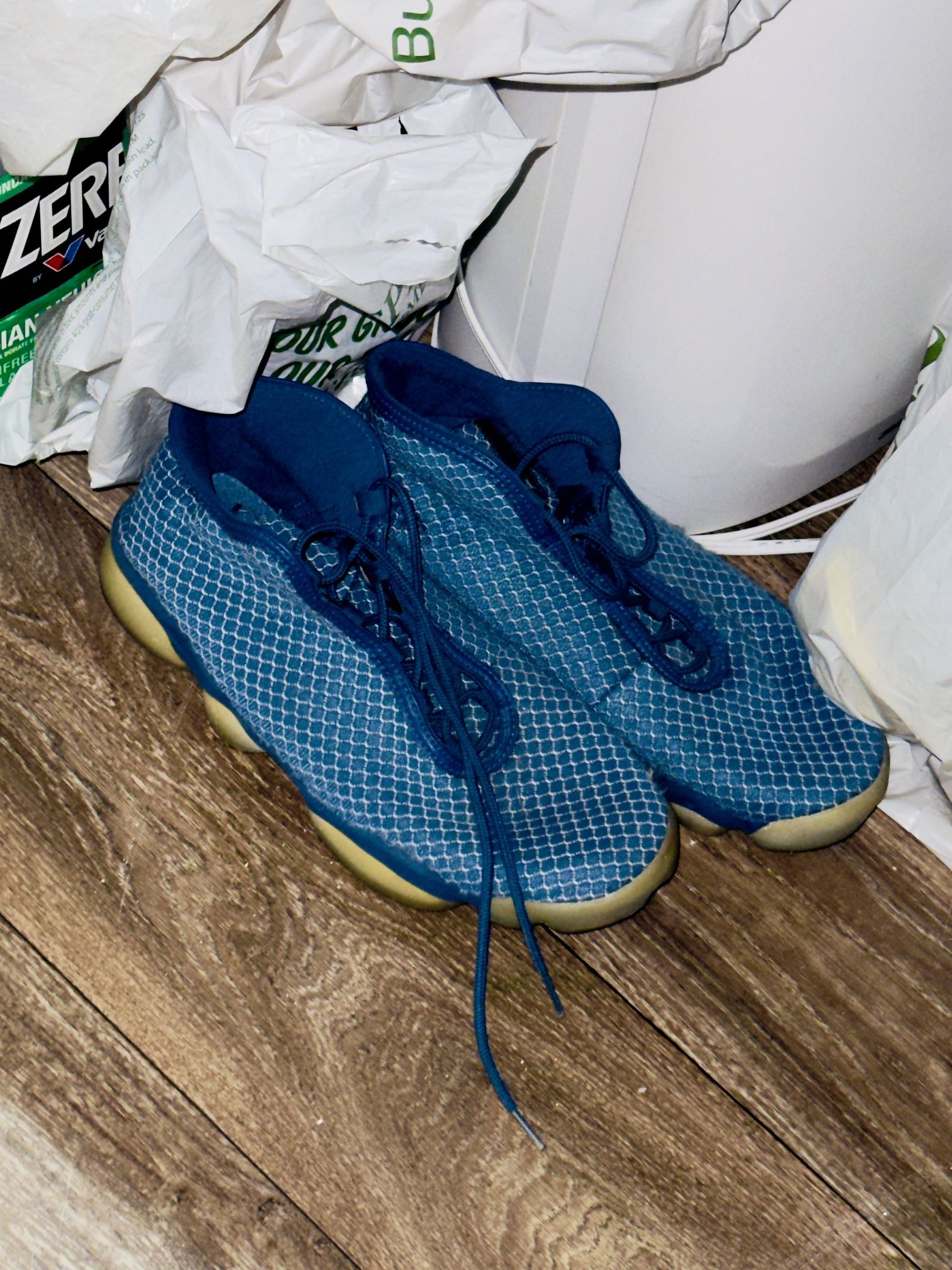 Jordan Horizon French Blue White Size 11  Mens Basketball Sneakers