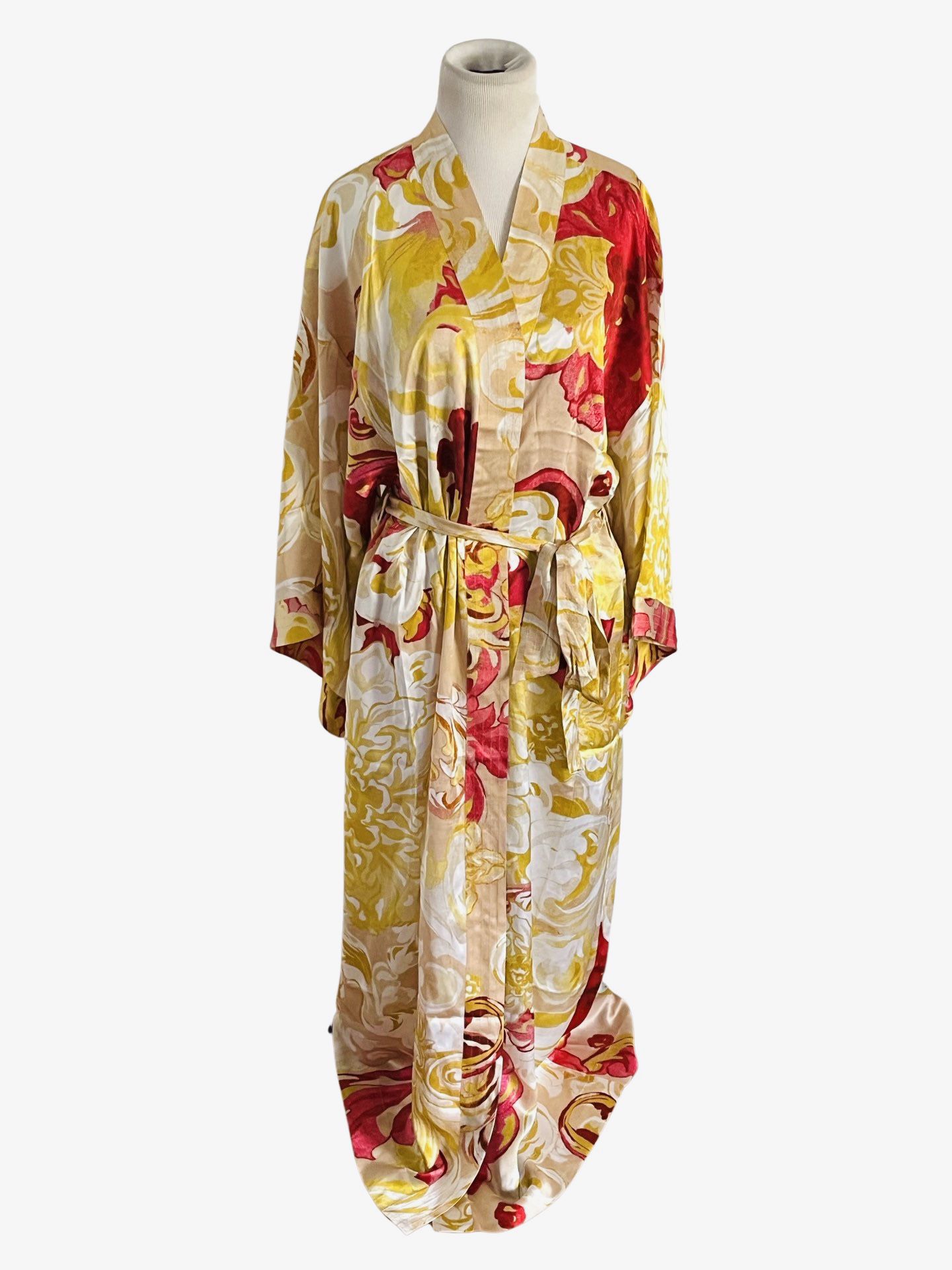 Silk Kimono Robe Soma Sensual NWT Floral Print Women’s S M  lingerie night gown