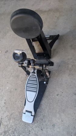 Yamaha Kick Tower w/ pedal