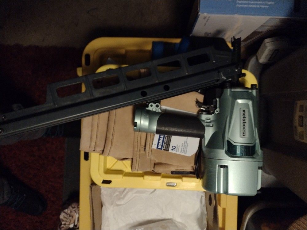 Metabo NR83A5(S) 3 1/4 " Strip Nailer